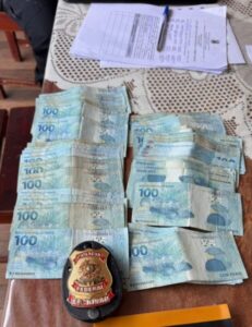 PF apreende mais de R$ 2,5 milhões em ação contra desvios do FUNDEB