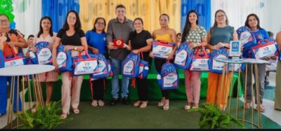 Prefeitura de Bernardo do Mearim entrega kits escolares e pedagógicos para rede municipal