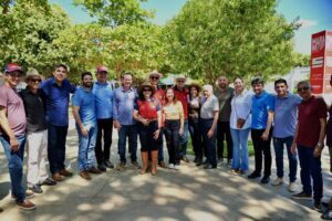 Iracema Vale visita a 33ª edição da Vaquejada de Colinas e destaca importância do evento para a cultura e a economia do Maranhão