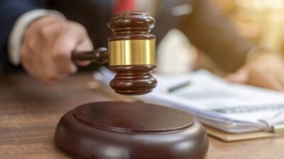 Professora é condenada por receber salário sem trabalhar e colocar outra no lugar em Lagoa do Mato