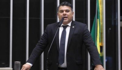 Deputado Ivan Júnior permanecerá no cargo após a nomeação de Pedro Lucas para o Ministério das Comunicações