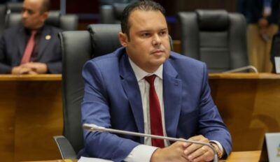 Dalton Arruda garante construção de píer em Atins