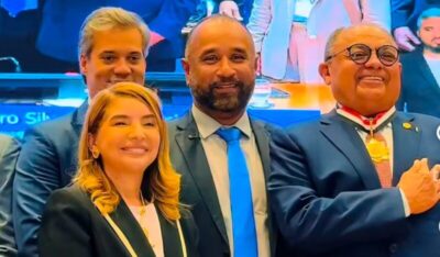 Iracema Vale conduz entrega da Medalha Manuel Beckman a personalidades do Judiciário e da Corte de Contas