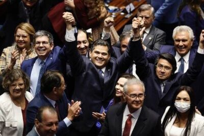 VÍDEO: Weverton Rocha faz contagem de votos durante vitória de Davi Alcolumbre no Senado