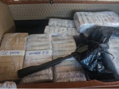 Dupla é presa pela PRF com carga milionária de cocaína é dinheiro vivo na entrada de São Luís