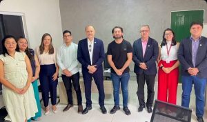 Secretário de Saúde Dr Eduardo Sá e reitor da UFMA, discutem retorno de estudantes às unidades de saúde
