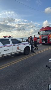 Polícia Militar evita suicídio na Ponte do São Francisco em São Luís