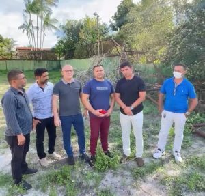 Prefeito de Apicum-Açu visita escolas da rede Municipal, para identificar problemas e planejar melhorias