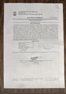 Professor denuncia ameaças após instalar outdoor crítico a Bolsonaro