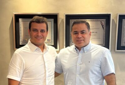 Em reunião com o Deputado Glalbert Cutrim, Prefeito Joãozinho Pavão busca novos investimentos e ações para Santa Helena