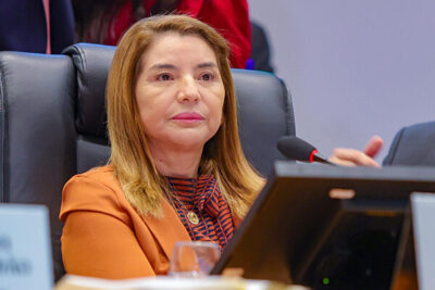 *“Partido se faz é com gente, com político e com voto. E isso nós temos’, diz Iracema Vale