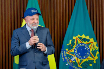 Lula diz que “não tem pressa” para aplicar reciprocidade contra os EUA