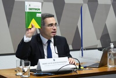 Ministro André Mendonça assume investigação sobre fraudes bilionárias no INSS