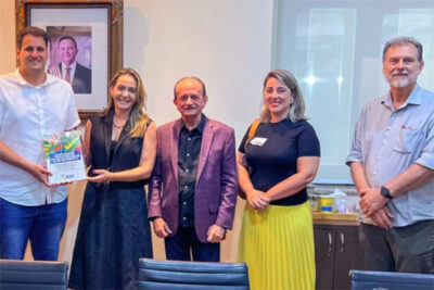 Dr. Julinho apresenta Nova Lei de Zoneamento de Ribamar a Orleans