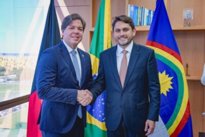 Juscelino comemora sucesso de leilão para expansão da telefonia móvel
