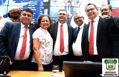 Prefeito de Barreirinhas participa da cerimônia de homenagem ao novo ministro do STF, senador Flávio Dino