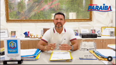 Prefeito Paraíba, parabenizou a classe estudantil pelo seu dia em especial os morruenses