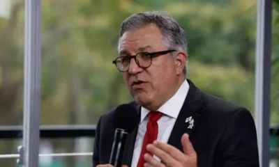 EUA cancelam vistos da filha e da esposa do ministro Alexandre Padilha