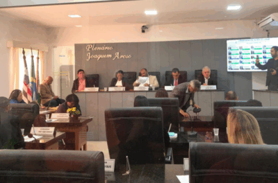 Câmara rejeita e arquiva pedido de cassação de Paula da Pindoba