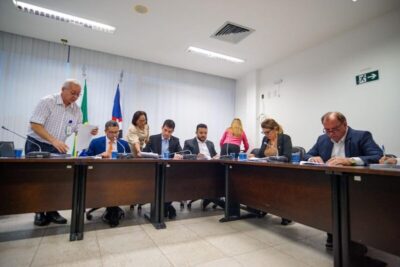 CCJ aprova parecer a PL que institui política estadual de atenção psicossocial nas escolas