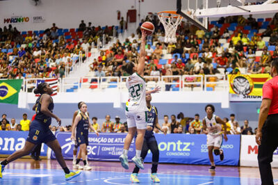 Sampaio Basquete vence São José e leva decisão para o terceiro jogo