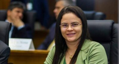 Deputada Fabiana Vilar participa da sessão solene da Câmara de São José de Ribamar.