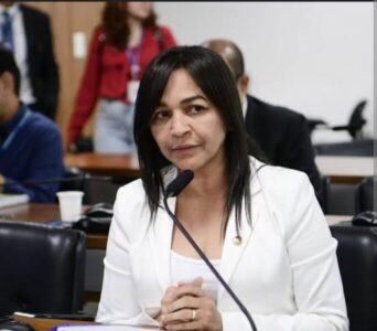 A decepção do Maranhense com a Senadora Eliziane Gama .