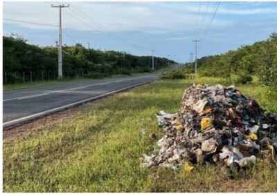 Descarte ilegal de Lixo no Caminho para o Povoado Placas: Um Crime que Todos Precisamos Combater