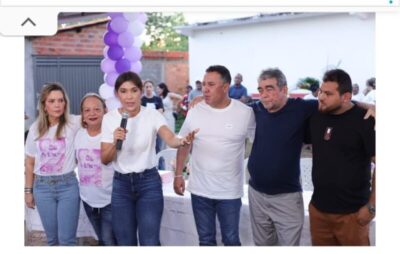 Pré- candidata a Deputada Federal ( Larissa DP) organiza um belo evento do Dia das Mães em Codó