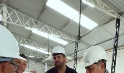 Prefeito Joãozinho Pavão acompanha e vistoria obra da Policlínica nica que será inaugurada em 30 de setembro