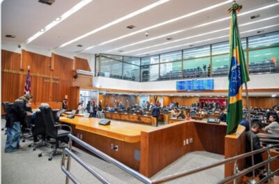 Assembleia aprova diretrizes para incentivo à inserção de mulheres no mercado digital