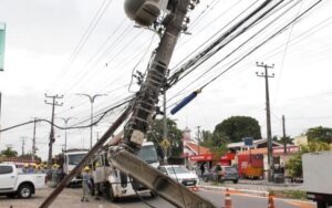 Maranhão tem mais de 590 colisões contra postes de energia registradas em 2025