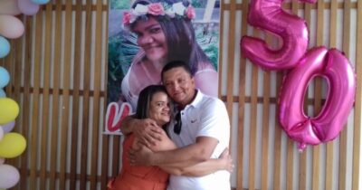 Vânia Freitas comemora aniversário rodeada de amigos