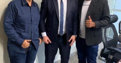 Toca Serra se Reúne com Deputado Othelino Neto e Prefeito Alberto…