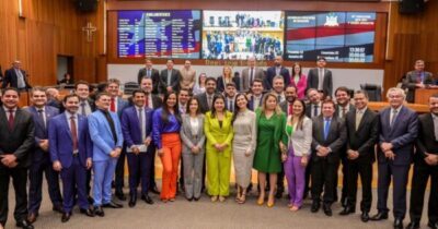 IRACEMA VALE É REELEITA POR UNANIMIDADE PARA PRESIDIR A ASSEMBLEIA…