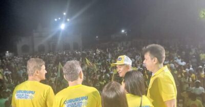 MULTIDÃO ACOMPANHA ALDO LOPES E GUSTAVO PESTANA DURANTE CARREATA…