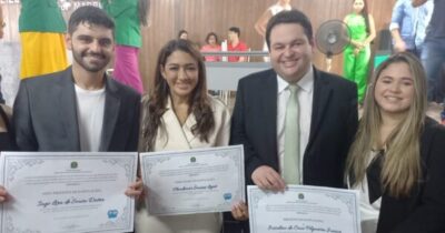 OS ELEITO E REELEITOS FORAM DIPLOMADOS EM SANTA LUZIA.