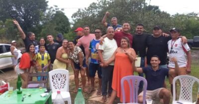DANIEL MELO COMEMORA SEU ANIVERSÁRIO REUNINDO FAMILIARES E AMIGOS