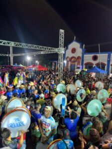 Marcelo Poeta promove Arraial do Anil, que reúne comunidade e celebra a cultura popular