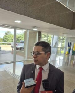 Carlos Lula diz que mudança de comando do PSB é caminho natural: “partido voltando pro seu rumo”