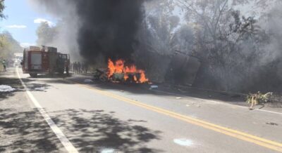 Grave acidente deixa dois mortos e um ferido na BR-316