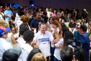 Brandão lança programa Educação de Verdade para fortalecer a segurança alimentar, transporte escolar e aprendizagem da rede estadual de ensino