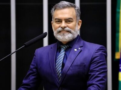 Após protesto, 14 deputados, um do MA, são encaminhados à corregedoria