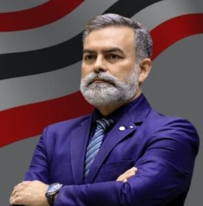 Suplente do ministro André Fufuca, chama petistas e esquerdistas de “desgraçados”