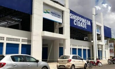 Ambulantes retirados do Shopping da Cidade ignoraram mandado de desapropriação dos boxes