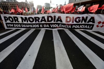 Ato protesta contra remoções e pelo direito à moradia em São Paulo