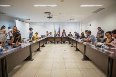 CCJ aprecia projetos sobre cobrança de estacionamentos e comandas em casos de urgência e rastreamento genético para detecção de câncer