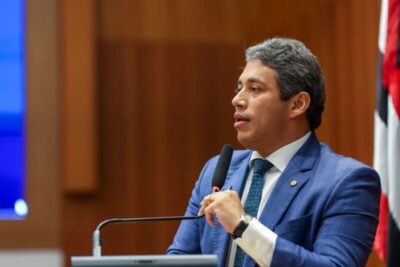 Projeto de Lei do deputado Osmar Filho visa proteger crianças e adolescentes no ambiente digital