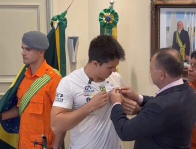 Bombeiros celebram homenagem ao médico-herói Bruno Lobo na Assembleia…