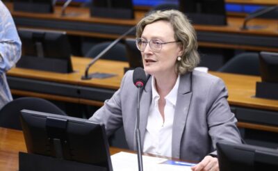 Comissão debate desafios e oportunidades do uso da inteligência artificial na administração pública